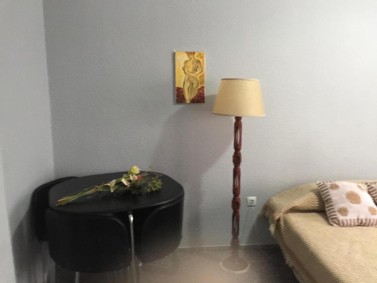 Habitacion Renfe Alicante Eksteriør bilde